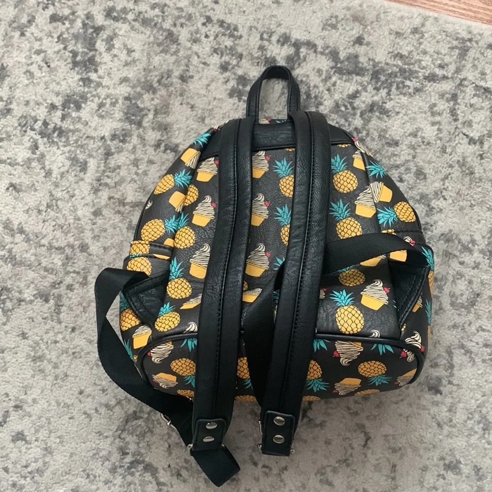 Rare Disney Park Lounge Fly Dole Whip Backpack - Picture 3 of 8
